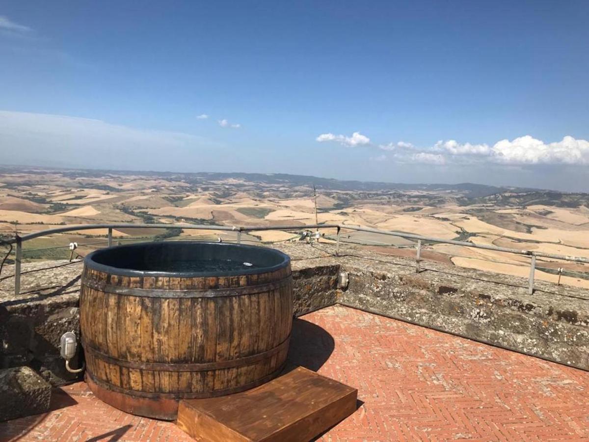 Torre Dei Belforti Монтекатини Вал ди Чечина Екстериор снимка