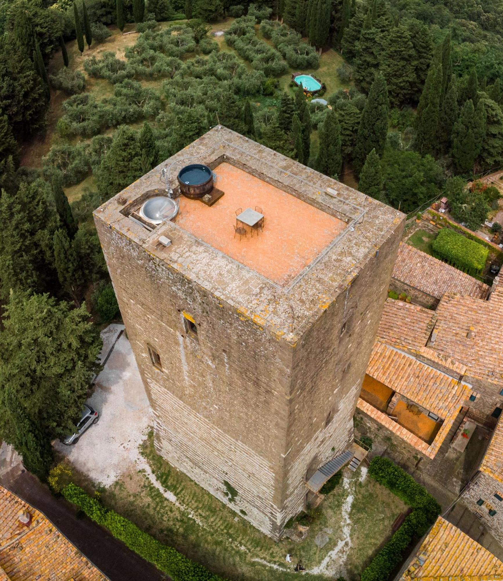 Torre Dei Belforti Монтекатини Вал ди Чечина Екстериор снимка